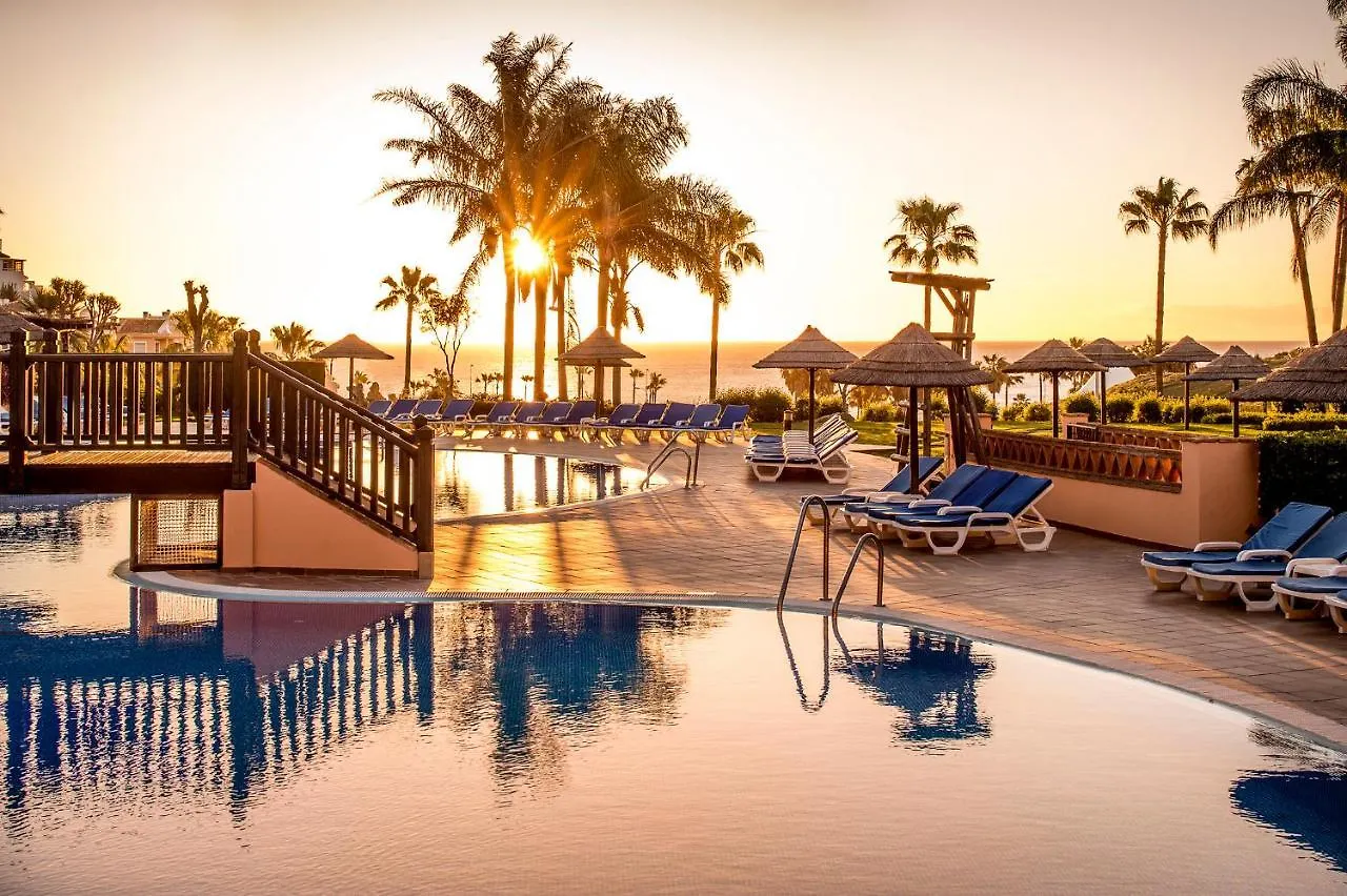 Wyndham Residences Costa Del Sol フエンヒロラ