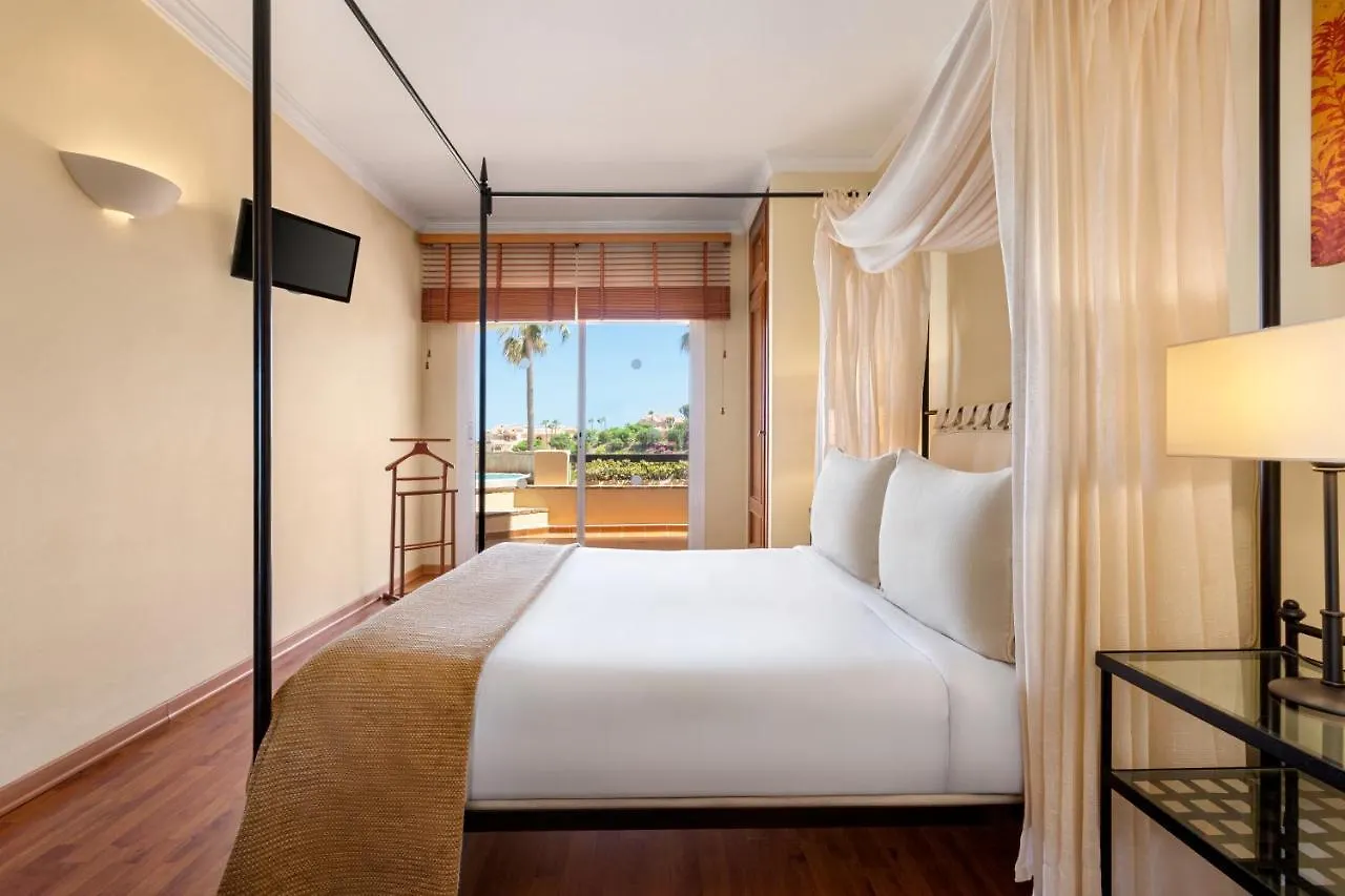 アパートホテル Wyndham Residences Costa Del Sol フエンヒロラ