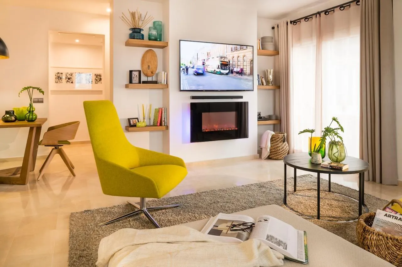 Wyndham Residences Costa Del Sol フエンヒロラ